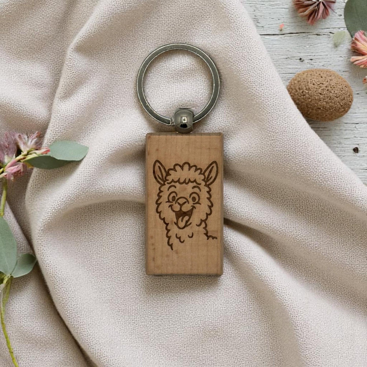 Personalisierter Schlüsselanhänger aus Holz