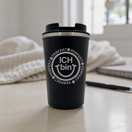 Thermobecher mit Spruch-Gravur aus recyceltem Edelstahl